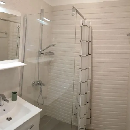 Krasan Mali Apartman U Centru Sarajeva 아파트